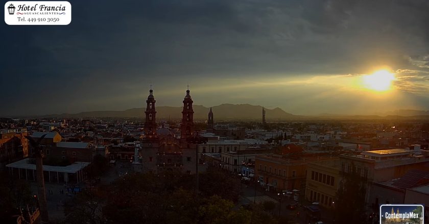 ⛈️ Atardecer del 23 de mayo de 2025 desde el Hotel Francia Aguascalientes