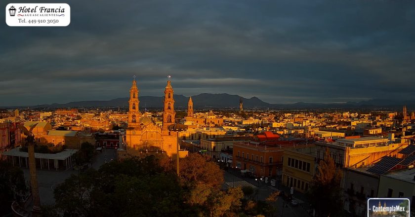 🎬 1 minuto · 1 amanecer del 24 de junio de 2025 desde el Hotel Francia Aguascalientes#1minuto1amanecer