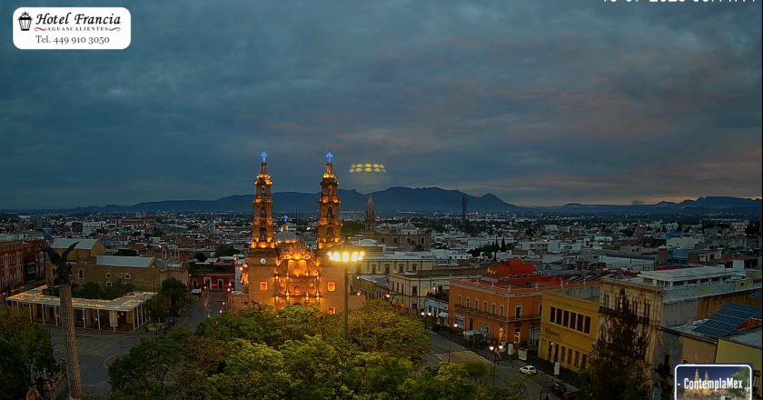 🎬 1 minuto · 1 amanecer del 10 de julio de 2025 desde el Hotel Francia Aguascalientes