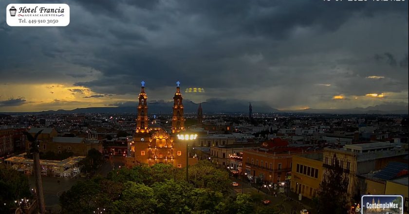 🎬 1 minuto · 1 atardecer del 13 de julio de 2025 desde el Hotel Francia Aguascalientes
