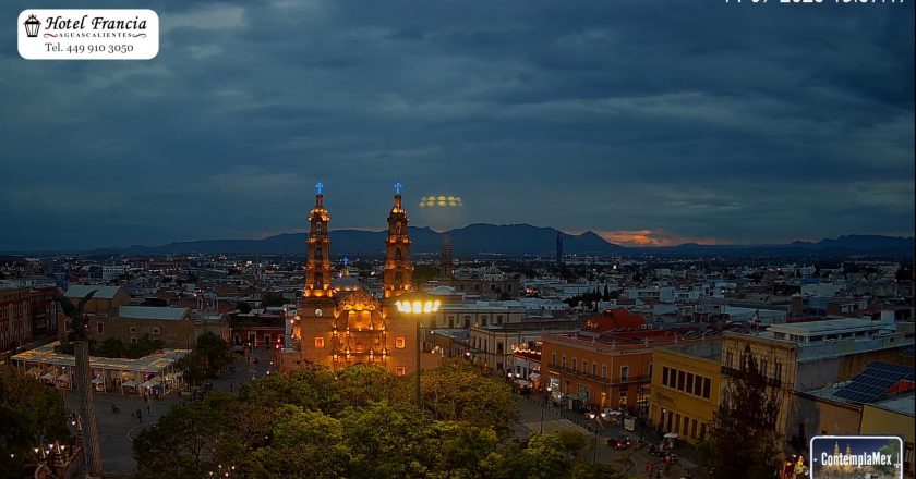 🎬 1 minuto · 1 atardecer del 14 de julio de 2025 desde el Hotel Francia Aguascalientes