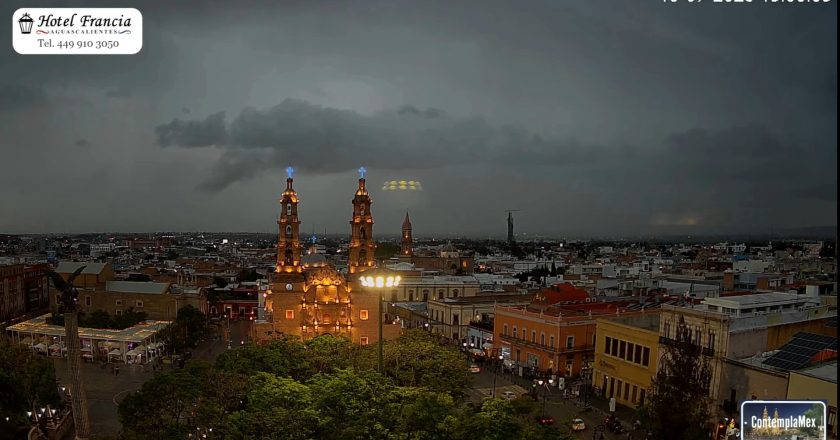 🎬 1 minuto · 1 atardecer del 16 de julio de 2025 desde el Hotel Francia Aguascalientes