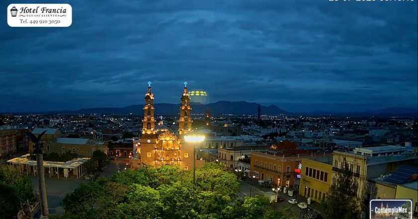 🎥 1 minuto · 1 amanecer del 28 de julio de 2025 desde el Hotel Francia Aguascalientes