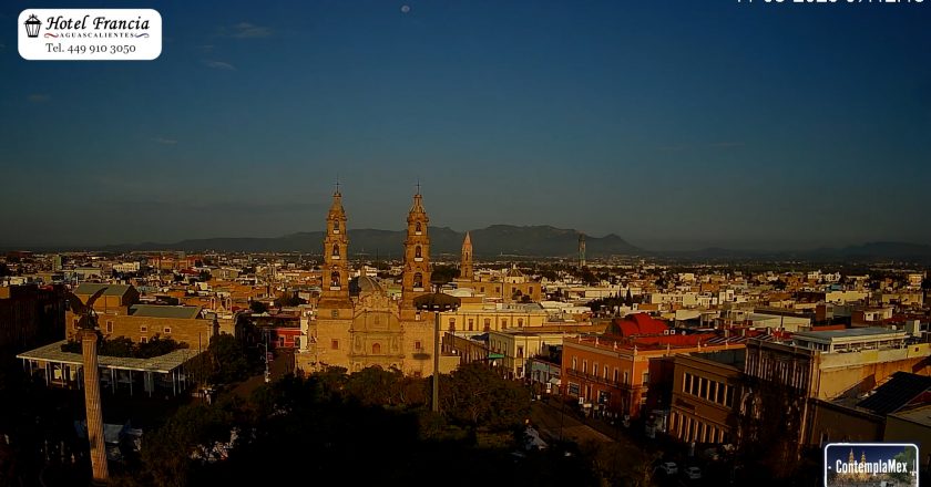 🎬 1 minuto · 1 amanecer del 11 de agosto de 2025 desde el Hotel Francia Aguascalientes