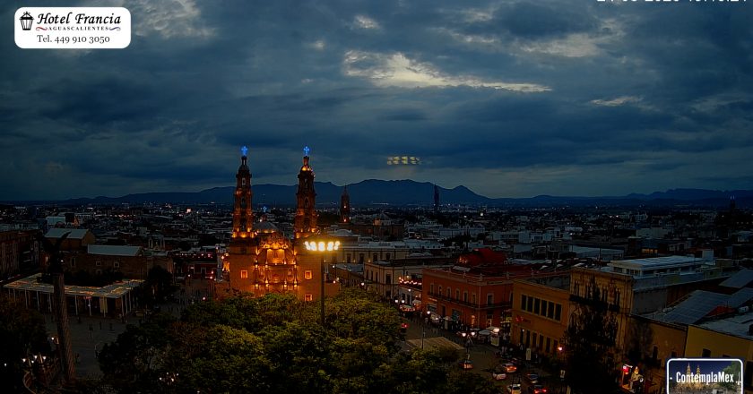🎬 1 minuto · 1 atardecer del 24 de agosto de 2025 desde el Hotel Francia Aguascalientes
