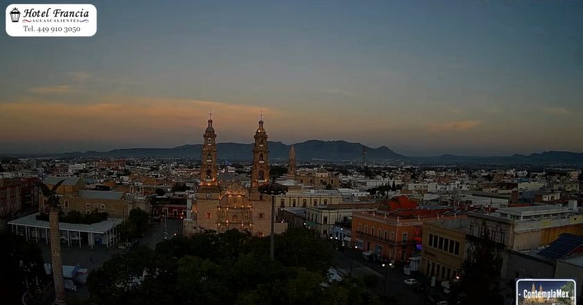 🎬 1 minuto · 1 amanecer del 04 de agosto de 2025 desde el Hotel Francia Aguascalientes