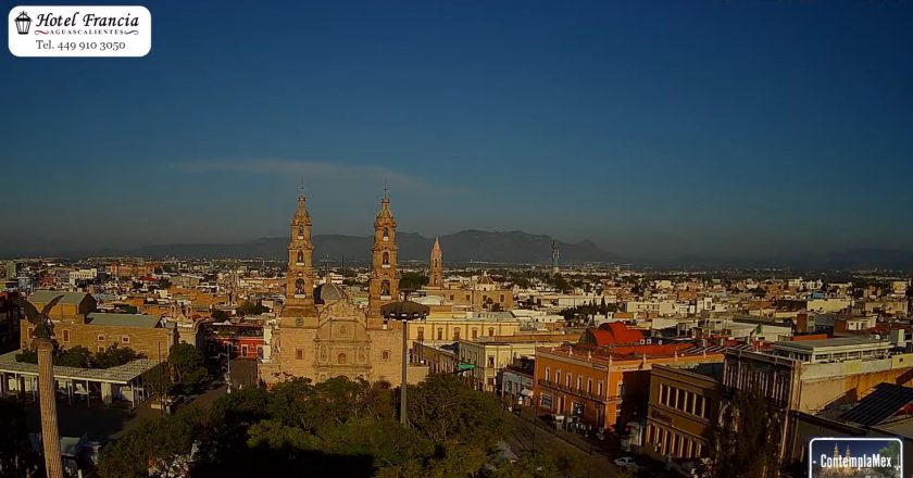 🎬 1 minuto · 1 amanecer del 06 de agosto de 2025 desde el Hotel Francia Aguascalientes