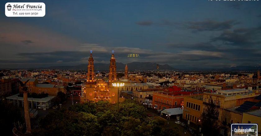 🎬 1 minuto · 1 amanecer del 13 de septiembre de 2025 desde el Hotel Francia Aguascalientes