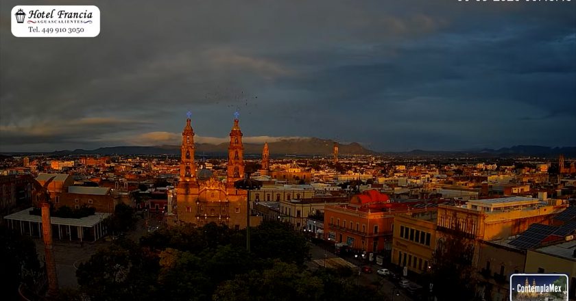 🎬 1 minuto · 1 amanecer del 06 de septiembre de 2025 desde el Hotel Francia Aguascalientes
