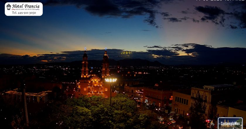 🎬 1 minuto · 1 atardecer del 11 de septiembre de 2025 desde el Hotel Francia Aguascalientes