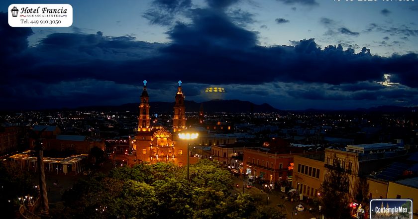 🎬 1 minuto · 1 atardecer del 10 de septiembre de 2025 desde el Hotel Francia Aguascalientes