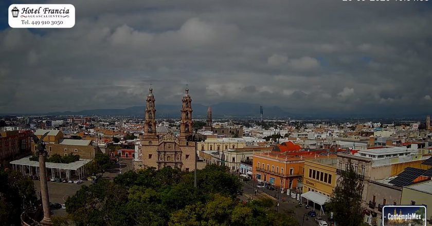 🎬 1 minuto · 1 amanecer del 28 de septiembre de 2025 desde el Hotel Francia Aguascalientes