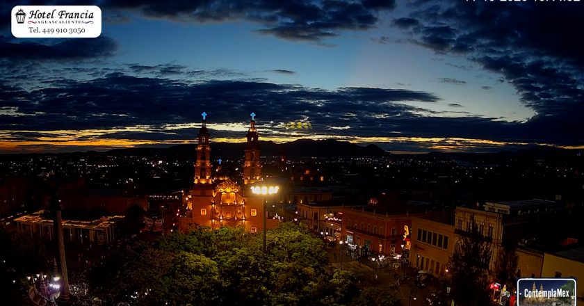 🎬 1 minuto · 1 atardecer del sabado 11 de octubre de 2025 desde el Hotel Francia Aguascalientes