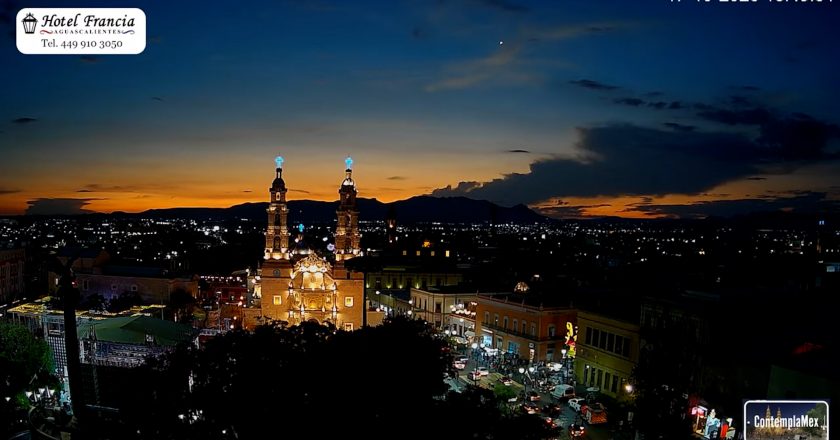 🎬 1 minuto · 1 atardecer del viernes 17 de octubre de 2025 desde el Hotel Francia Aguascalientes