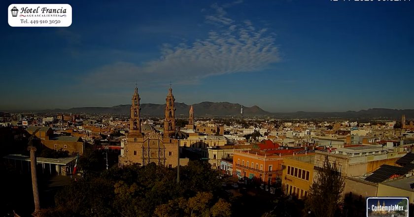 🎬 1 minuto · 1 amanecer del miércoles 12 de noviembre de 2025 desde el Hotel Francia Aguascalientes
