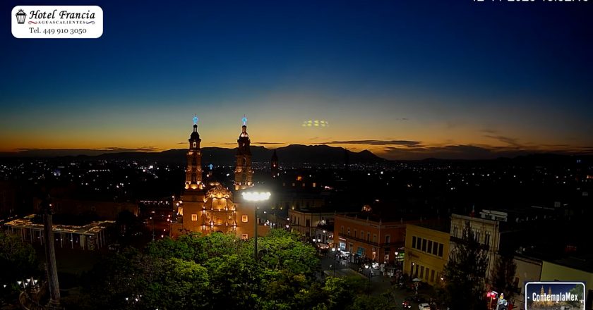 🎬 1 minuto · 1 atardecer del miércoles 12 de noviembre de 2025 desde el Hotel Francia Aguascalientes