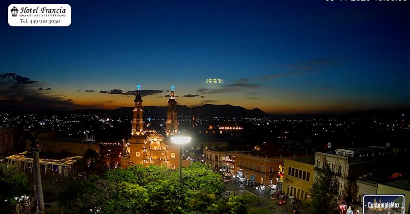 🎬 1 minuto · 1 atardecer del domingo 09 de noviembre de 2025 desde el Hotel Francia Aguascalientes