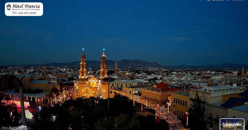 🎬 1 minuto · 1 amanecer del jueves 11 de diciembre de 2025 desde el Hotel Francia Aguascalientes