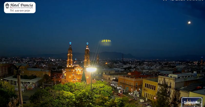🎬 1 minuto · 1 amanecer del viernes 05 de diciembre de 2025 desde el Hotel Francia Aguascalientes