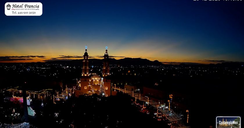 🎬 1 minuto · 1 atardecer del jueves 25 de diciembre de 2025 desde el Hotel Francia Aguascalientes