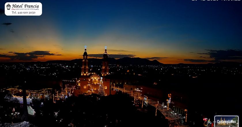 🎬 1 minuto · 1 atardecer del martes 23 de diciembre de 2025 desde el Hotel Francia Aguascalientes
