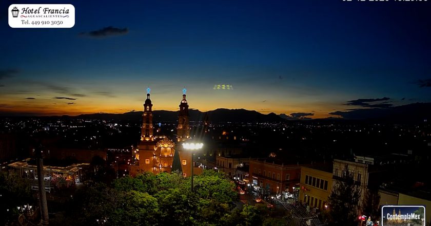 1 minuto · 1 atardecer del martes 02 de diciembre de 2025 desde el Hotel Francia Aguascalientes