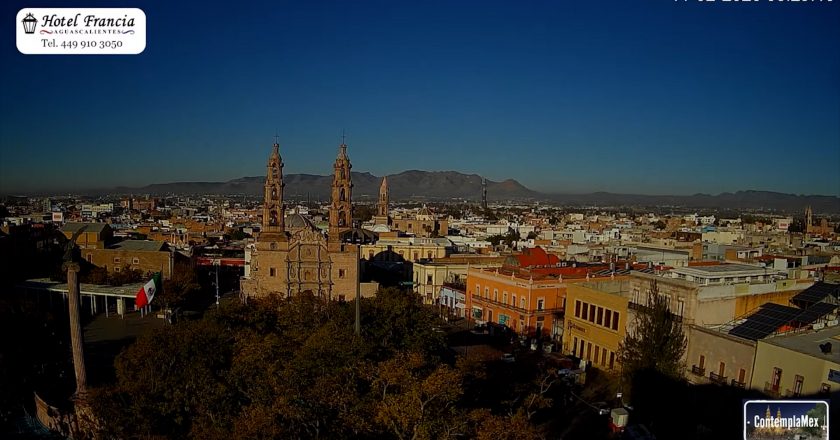 🎬 1 minuto · 1 amanecer del miércoles 11 de febrero de 2026 desde el Hotel Francia Aguascalientes