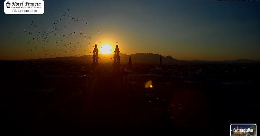 🎬 1 minuto · 1 atardecer del viernes 13 de febrero de 2026 desde el Hotel Francia Aguascalientes