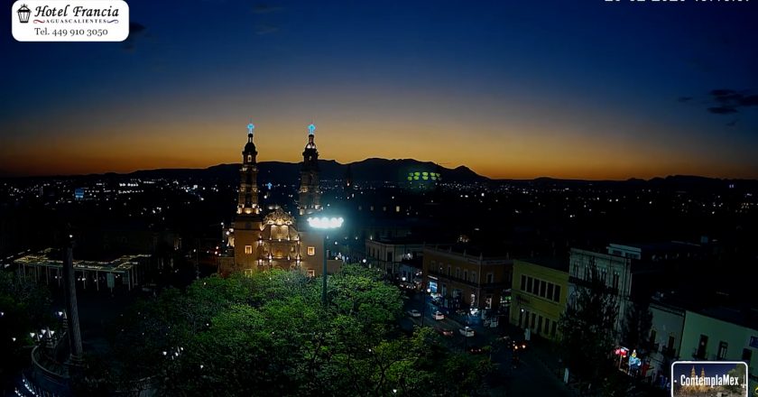 🎬 1 minuto · 1 atardecer del miércoles 25 de febrero de 2026 desde el Hotel Francia Aguascalientes