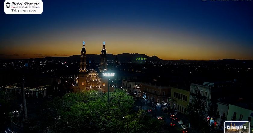 🎬 1 minuto · 1 atardecer del viernes 27 de febrero de 2026 desde el Hotel Francia Aguascalientes