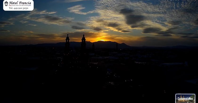 🎬 1 minuto · 1 atardecer del sábado 07 de marzo de 2026 desde el Hotel Francia Aguascalientes