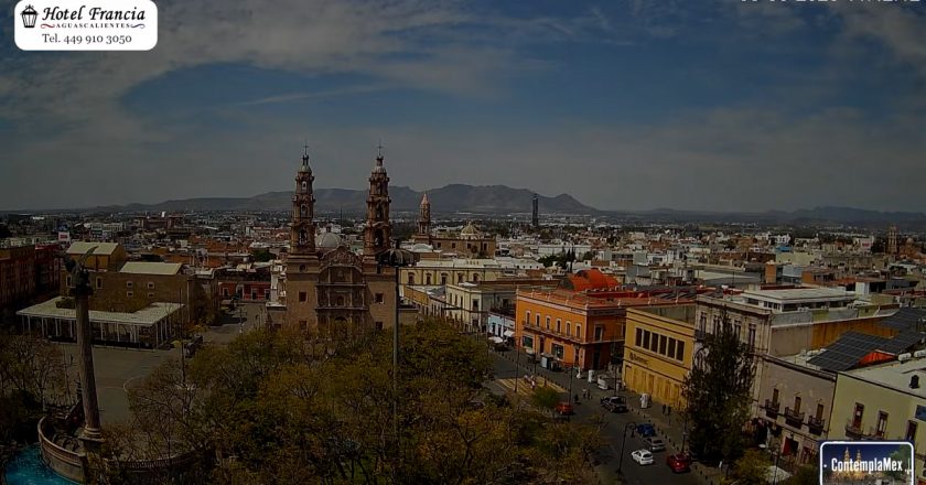 🎬 1 minuto · 1 amanecer del domingo 08 de marzo de 2026 desde el Hotel Francia Aguascalientes