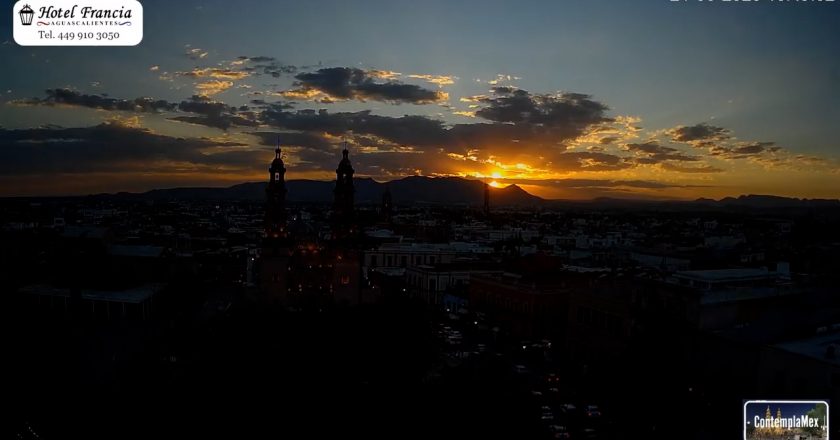 🎬 1 minuto · 1 atardecer del sábado 21 de marzo de 2026 desde el Hotel Francia Aguascalientes