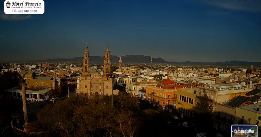 🎬 1 minuto · 1 amanecer del martes 10 de marzo de 2026 desde el Hotel Francia Aguascalientes