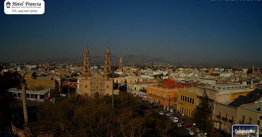 🎬 1 minuto · 1 amanecer del jueves 12 de marzo de 2026 desde el Hotel Francia Aguascalientes