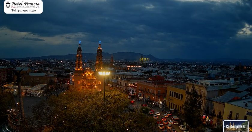 🎬 1 minuto · 1 atardecer del domingo 29 de marzo de 2026 desde el Hotel Francia Aguascalientes