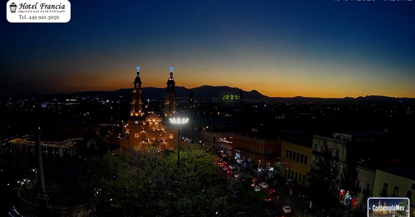 🎬 1 minuto · 1 atardecer del Viernes 10 de Abril de 2026 desde el Hotel Francia Aguascalientes