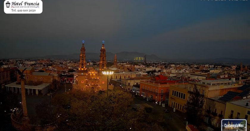 🎬 1 minuto · 1 amanecer del Sábado 11 de Abril de 2026 desde el Hotel Francia Aguascalientes
