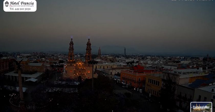🎬 1 minuto · 1 amanecer del Miércoles 22 de Abril de 2026 desde el Hotel Francia Aguascalientes
