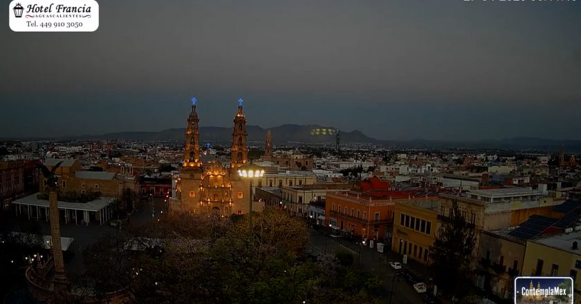 🎬 1 minuto · 1 amanecer del Sábado 27 de Abril de 2026 desde el Hotel Francia Aguascalientes