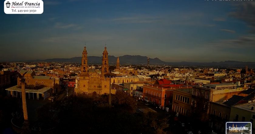 🎬 1 minuto · 1 amanecer del Domingo 10 de Mayo de 2026 desde el Hotel Francia Aguascalientes