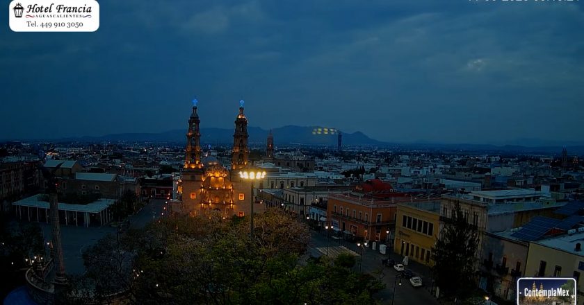 🎬 1 minuto · 1 amanecer del Lunes 11 de Mayo de 2026 desde el Hotel Francia Aguascalientes