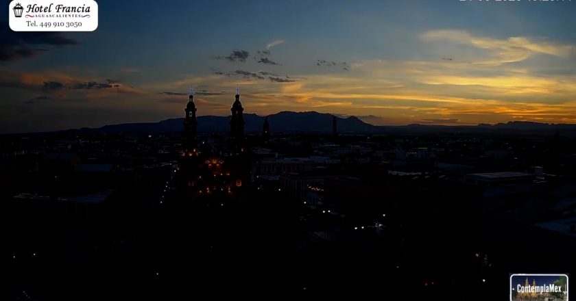 🎬 1 minuto · 1 atardecer del Domingo 24 de Mayo de 2026 desde el Hotel Francia Aguascalientes