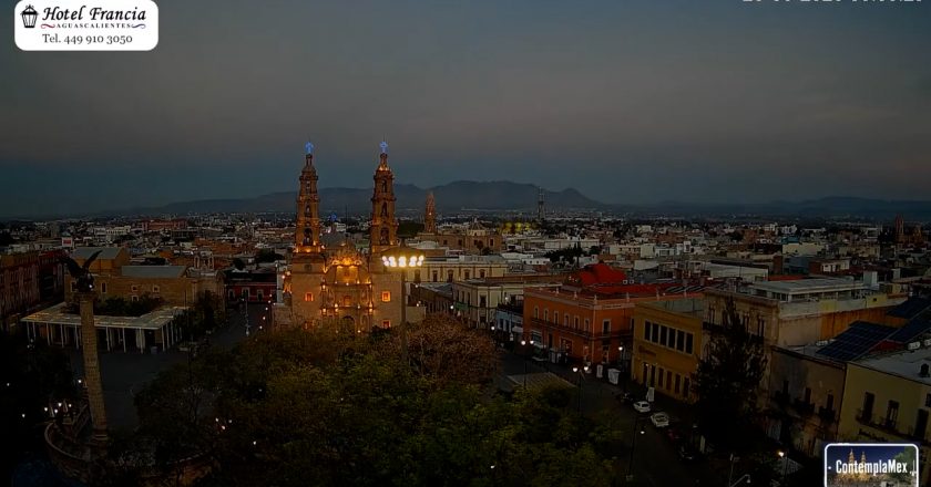 🎬 1 minuto · 1 amanecer del Lunes 25 de Mayo de 2026 desde el Hotel Francia Aguascalientes