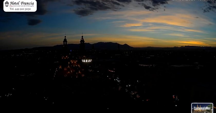 🎬 1 minuto · 1 atardecer del Lunes 25 de Mayo de 2026 desde el Hotel Francia Aguascalientes