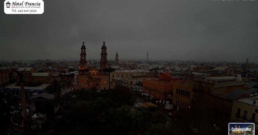 🎬 1 minuto · 1 amanecer del Domingo 14 de Junio de 2026 desde el Hotel Francia Aguascalientes