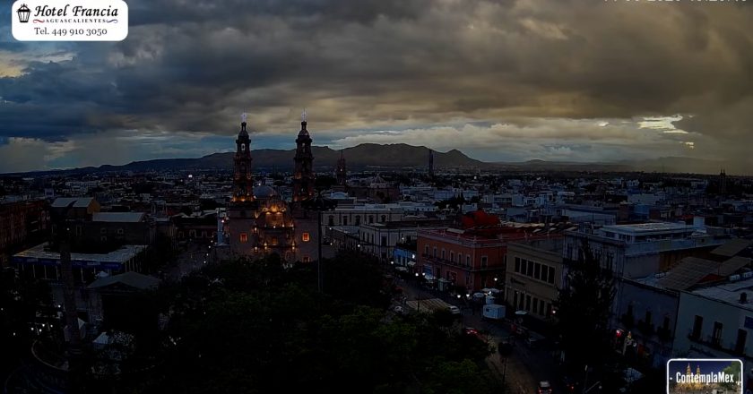 🎬 1 minuto · 1 atardecer del Domingo 14 de Junio de 2026 desde el Hotel Francia Aguascalientes