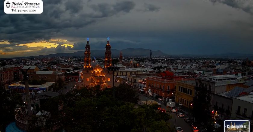 🎬 1 minuto · 1 atardecer del Martes 16 de Junio de 2026 desde el Hotel Francia Aguascalientes