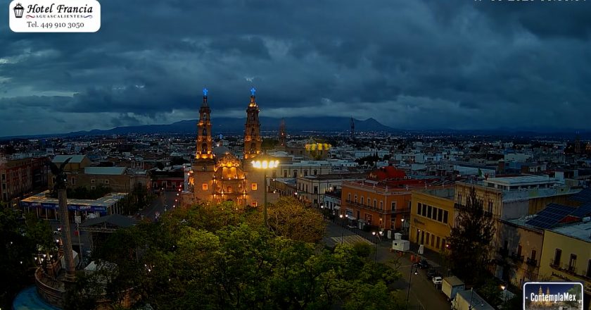 🎬 1 minuto · 1 amanecer del Miércoles 17 de Junio de 2026 desde el Hotel Francia Aguascalientes