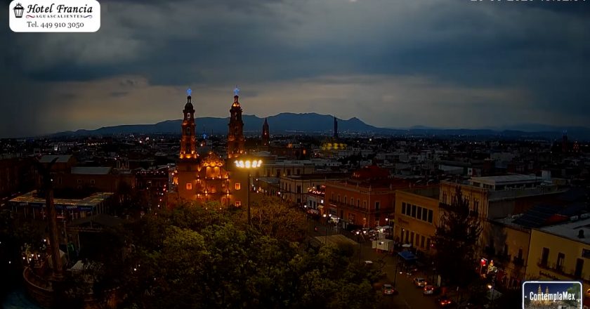 🎬 1 minuto · 1 atardecer del Sábado 20 de Junio de 2026 desde el Hotel Francia Aguascalientes